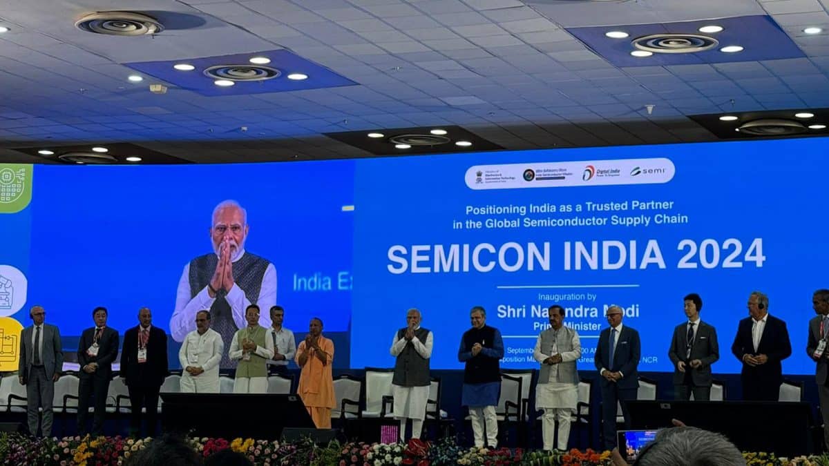 Pm Modi Inaugurates Semicon India With Global Semiconductor