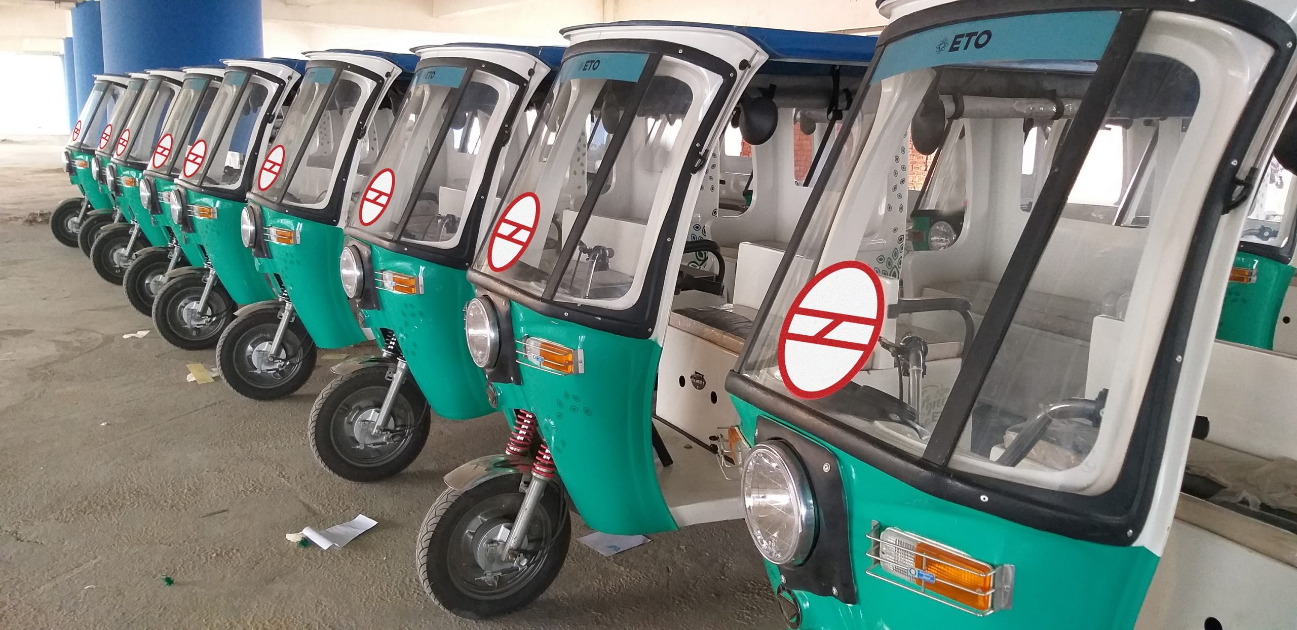 ETO Motors launches a fleet of 100 E-Rickshaws across four Delhi Metro Stations