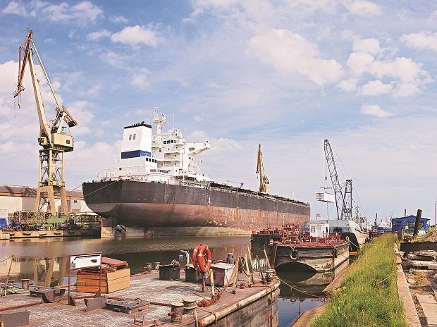 Gujarat govt to restart ship-breaking yard at Sachana after clearances