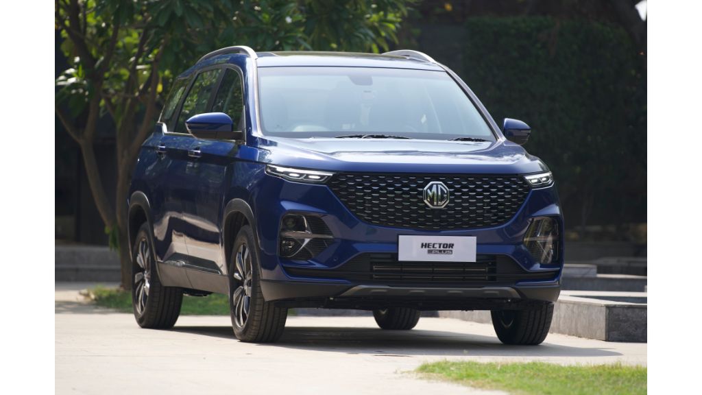 MG HECTOR PLUS launched