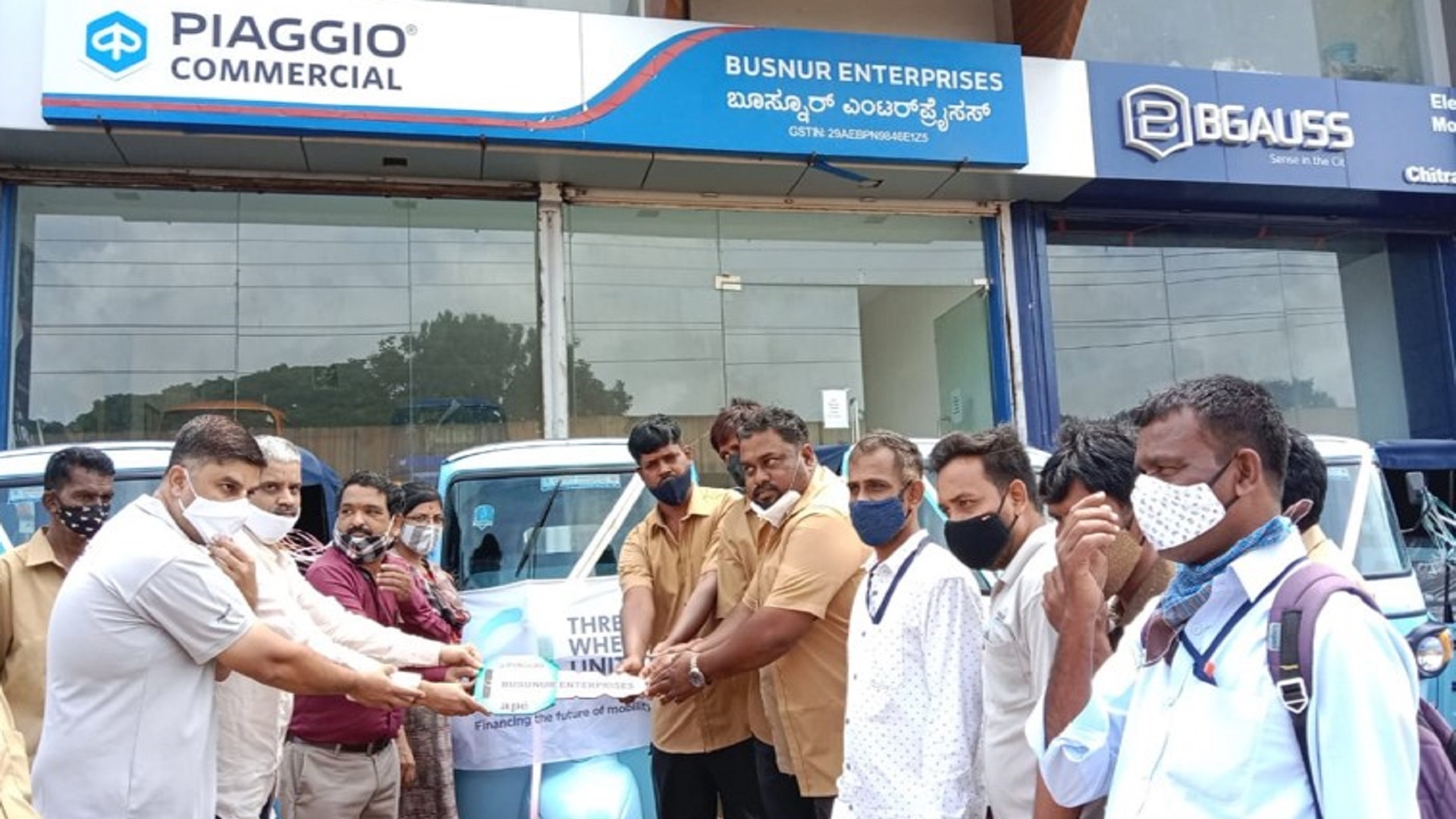 TWU partners with Piaggio to promote electric 3-wheelers in India