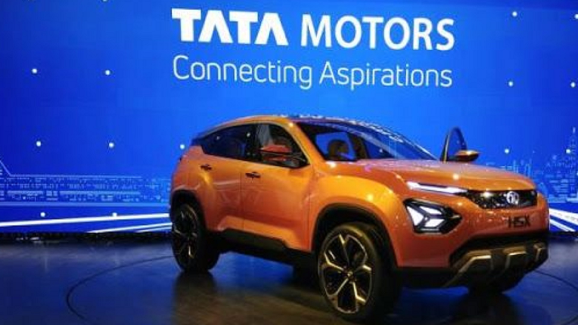 Tata Motors collaborates with Kotak Mahindra Prime to offer financing solutions