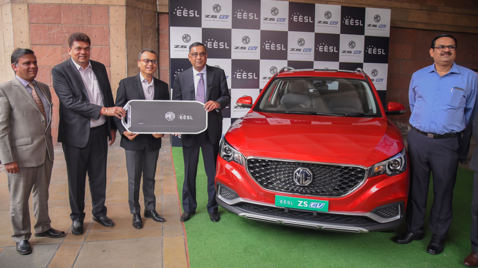 MG India delivers first ZS EV to EESL