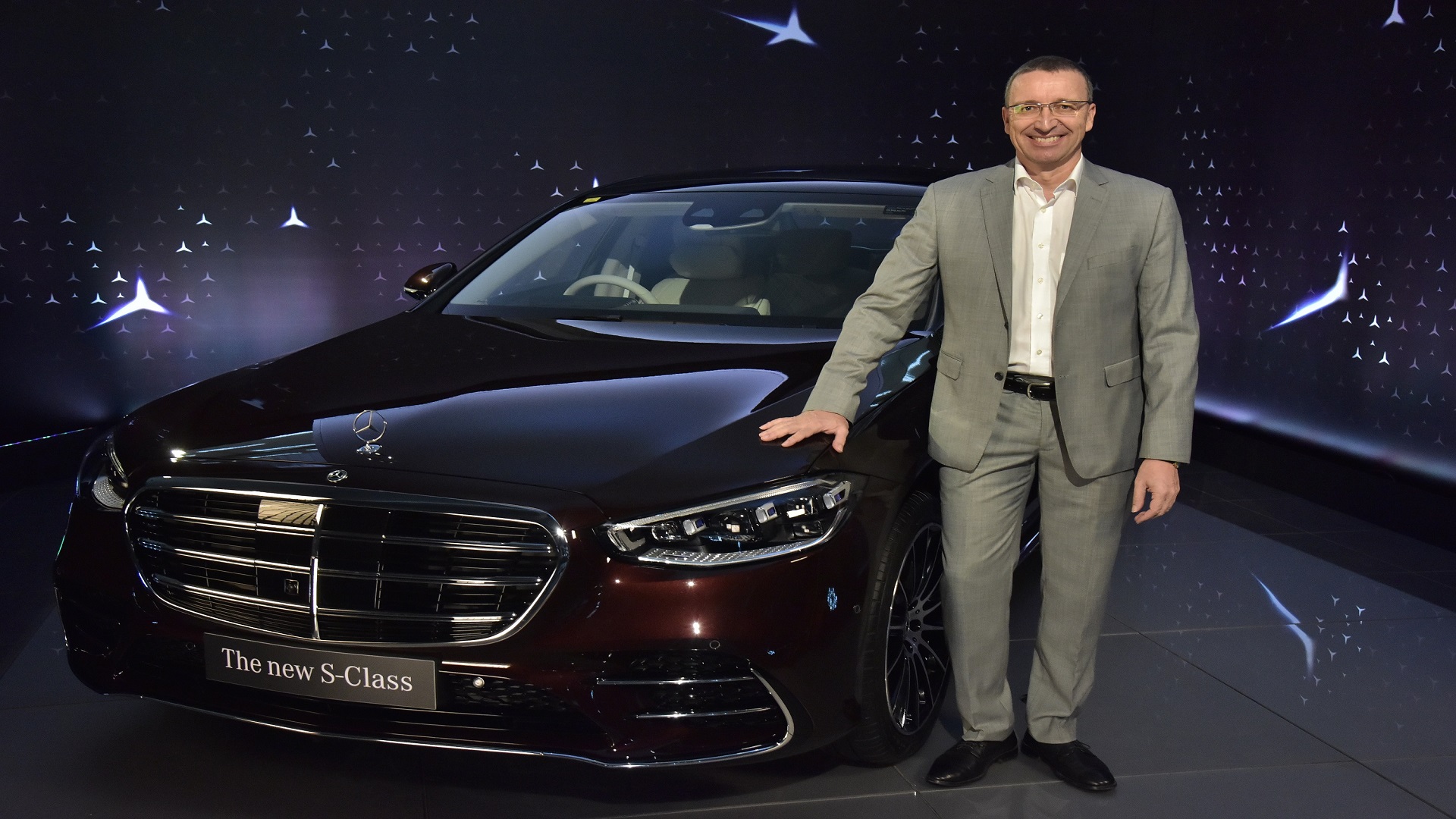 Mercedes-Benz sets new standard in the top-end luxury limousine segment in India