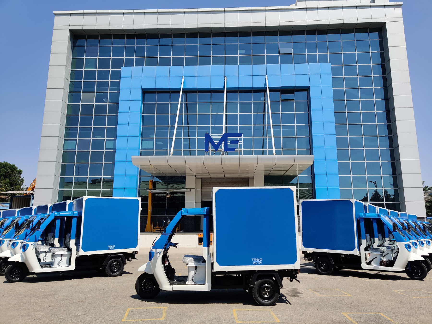 Amazon India partners with Mahindra Electric to help fulfil its commitment towards electric mobility