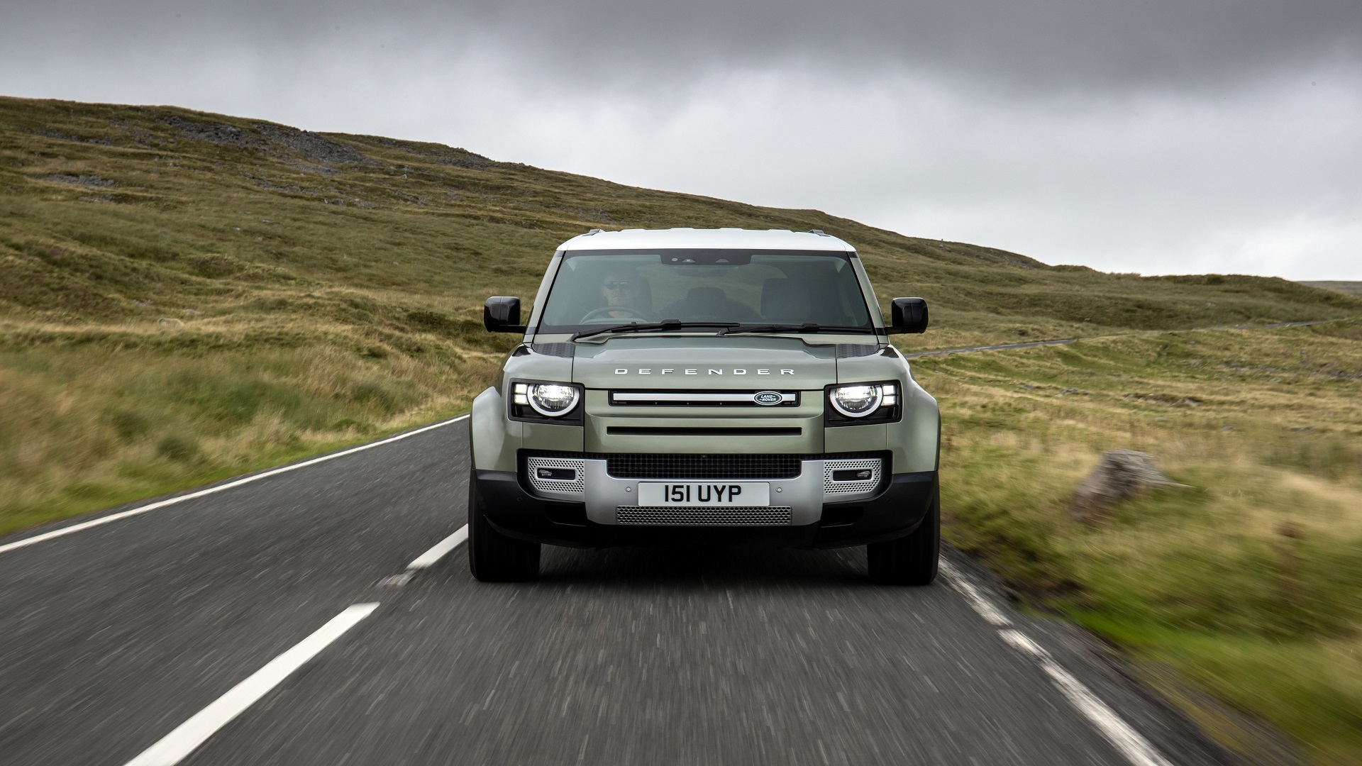 Jaguar Land Rover to develop Hydrogen-powered defender fuel cell prototype