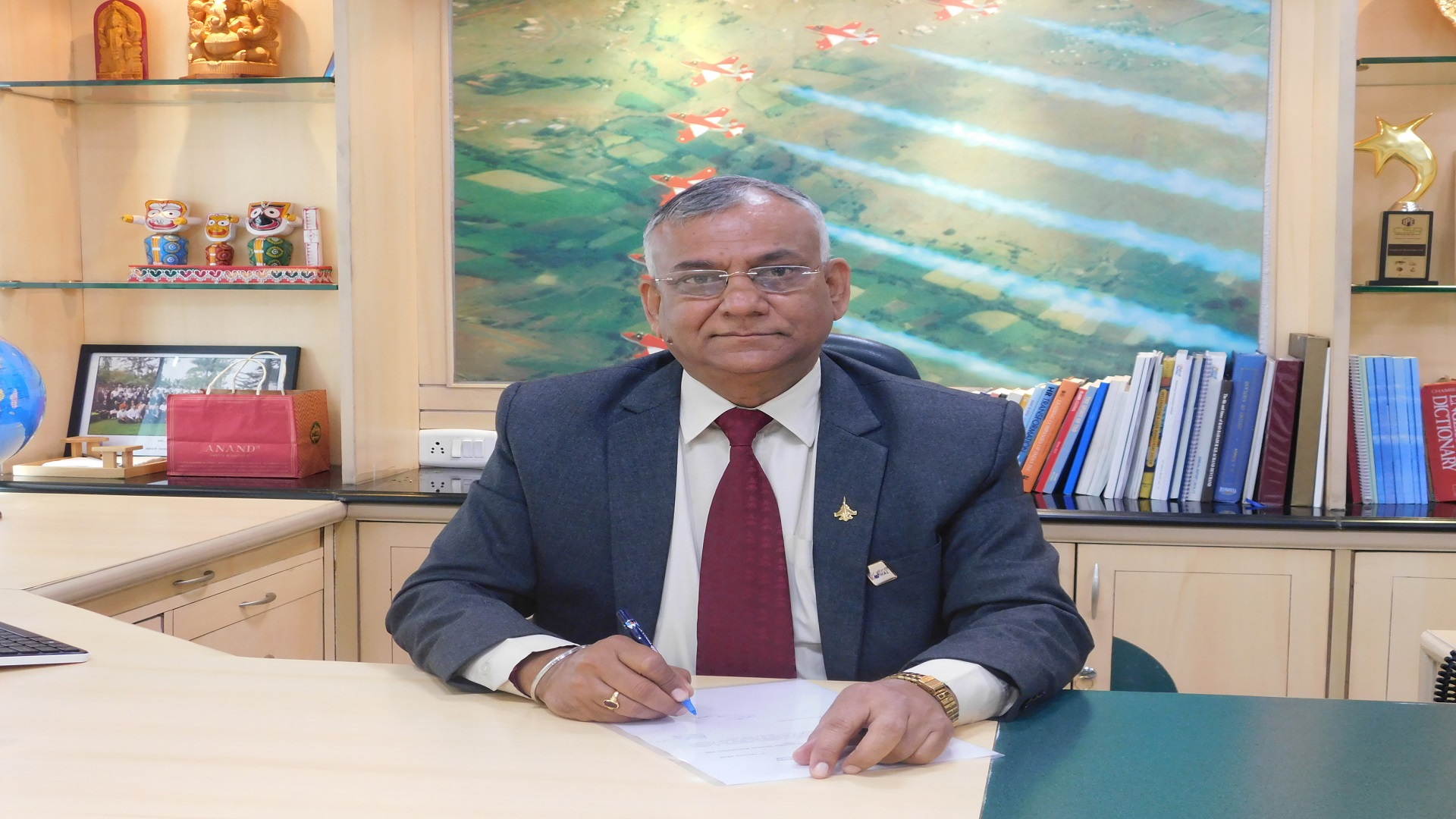 Alok Verma takes-over as Director - HR at HAL