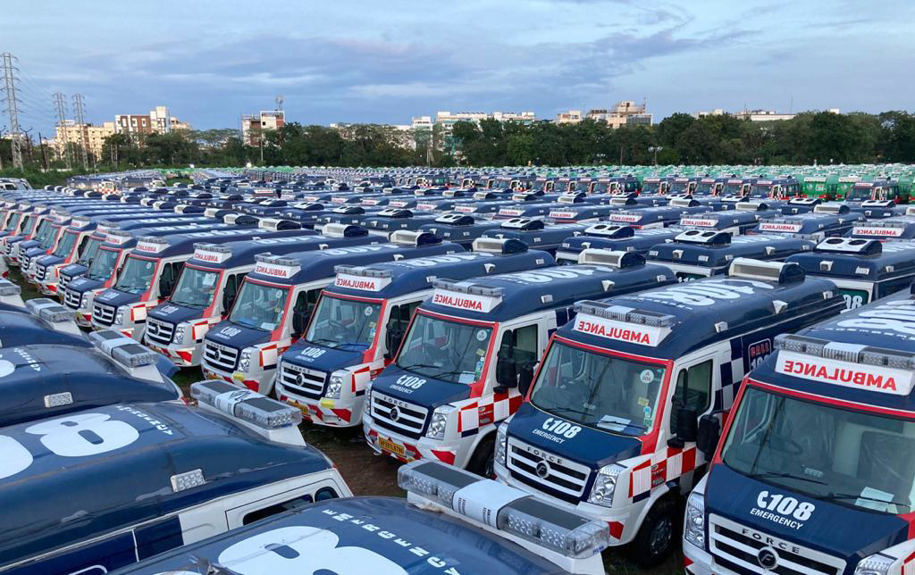 Force Motors commissioned 1000 New Traveller Ambulances to fight against COVID