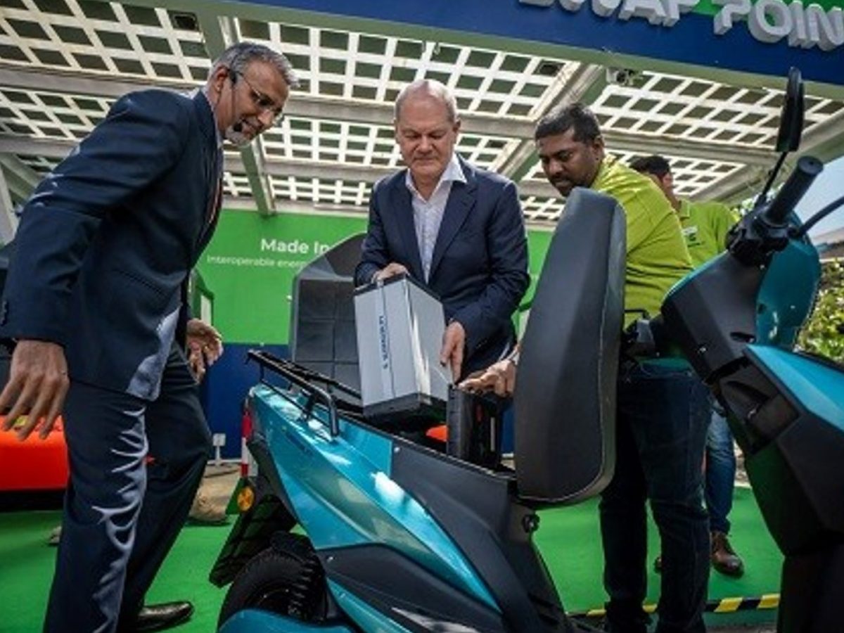 German Chancellor Olaf Scholz at SUN Mobility facility in Bangalore