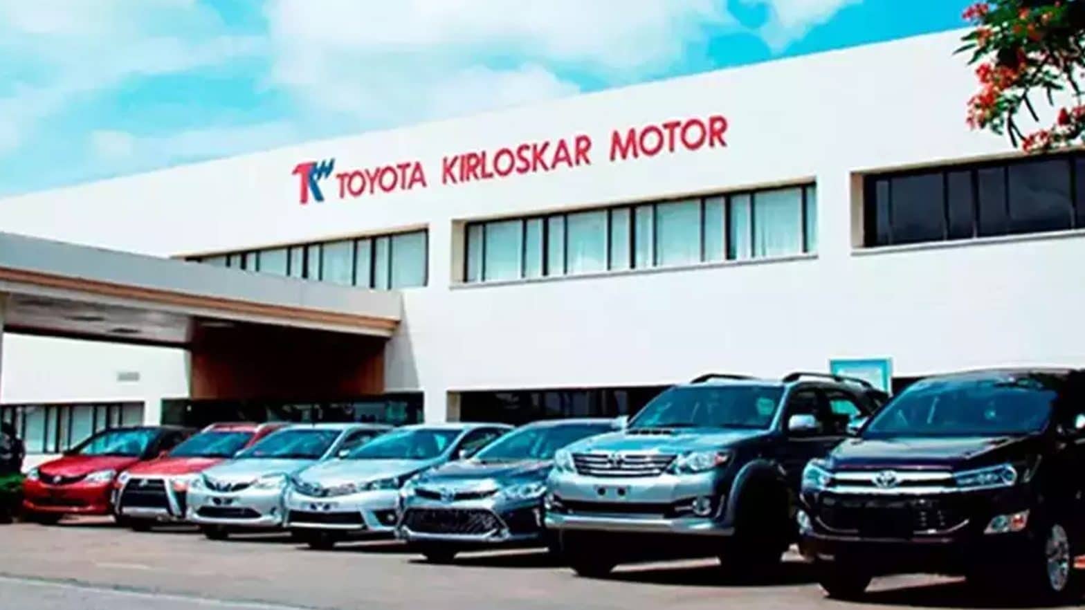 Toyota Kirloskar secures 827-acre land for electric car plant in ...